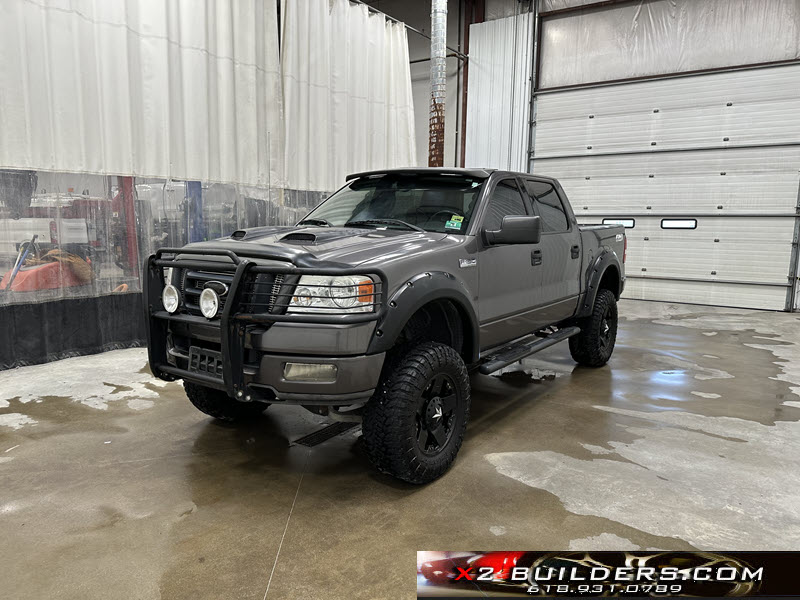 2004 Ford F-150 XLT